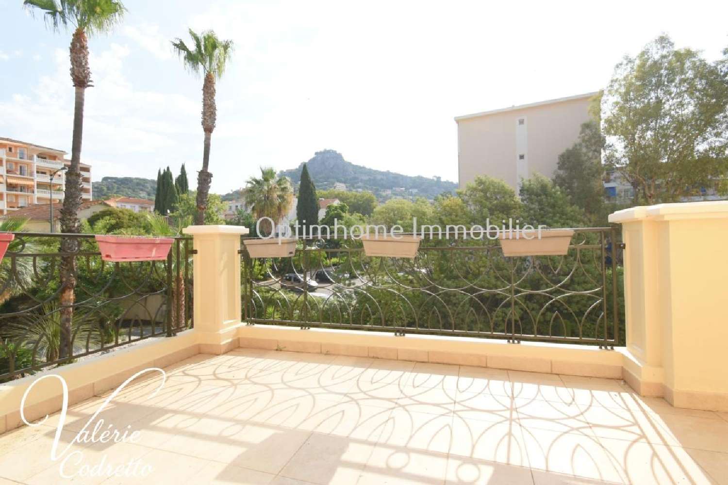 te koop appartement Hyères Var 2