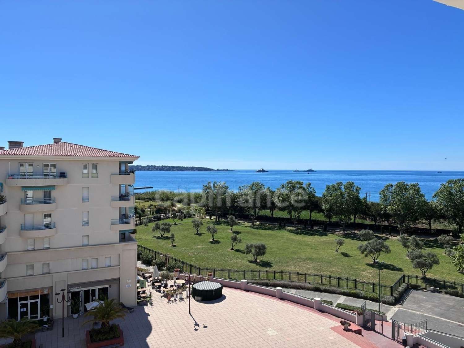 à vendre appartement Juan-les-Pins Alpes-Maritimes 1