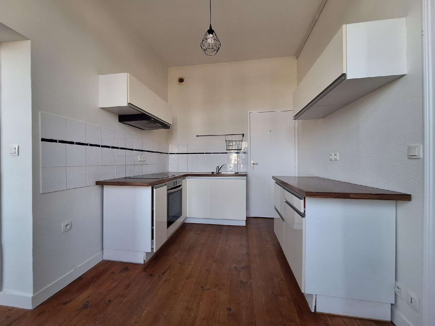 for sale apartment Laval Mayenne 3