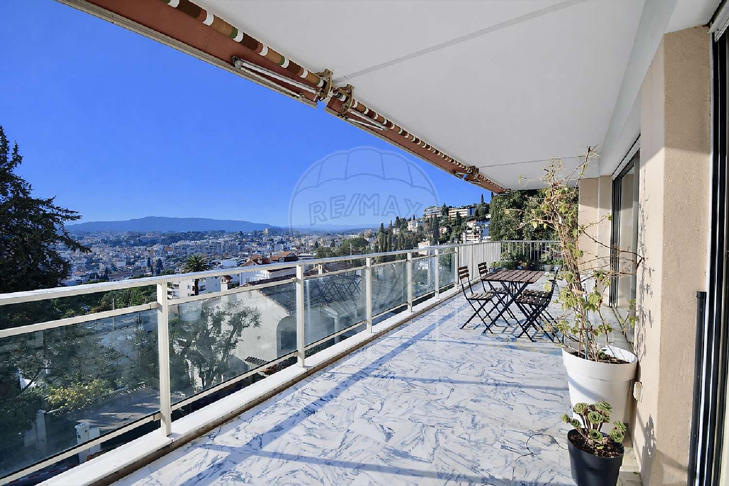  à vendre appartement Le Cannet Alpes-Maritimes 2