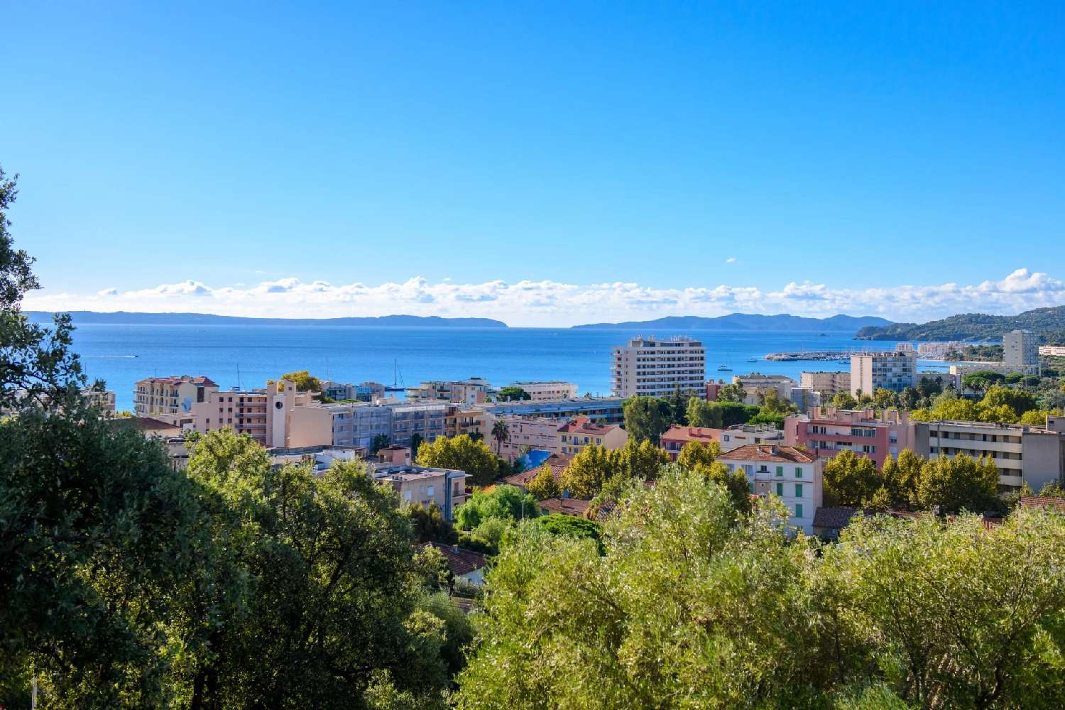 for sale apartment Le Lavandou Var 2