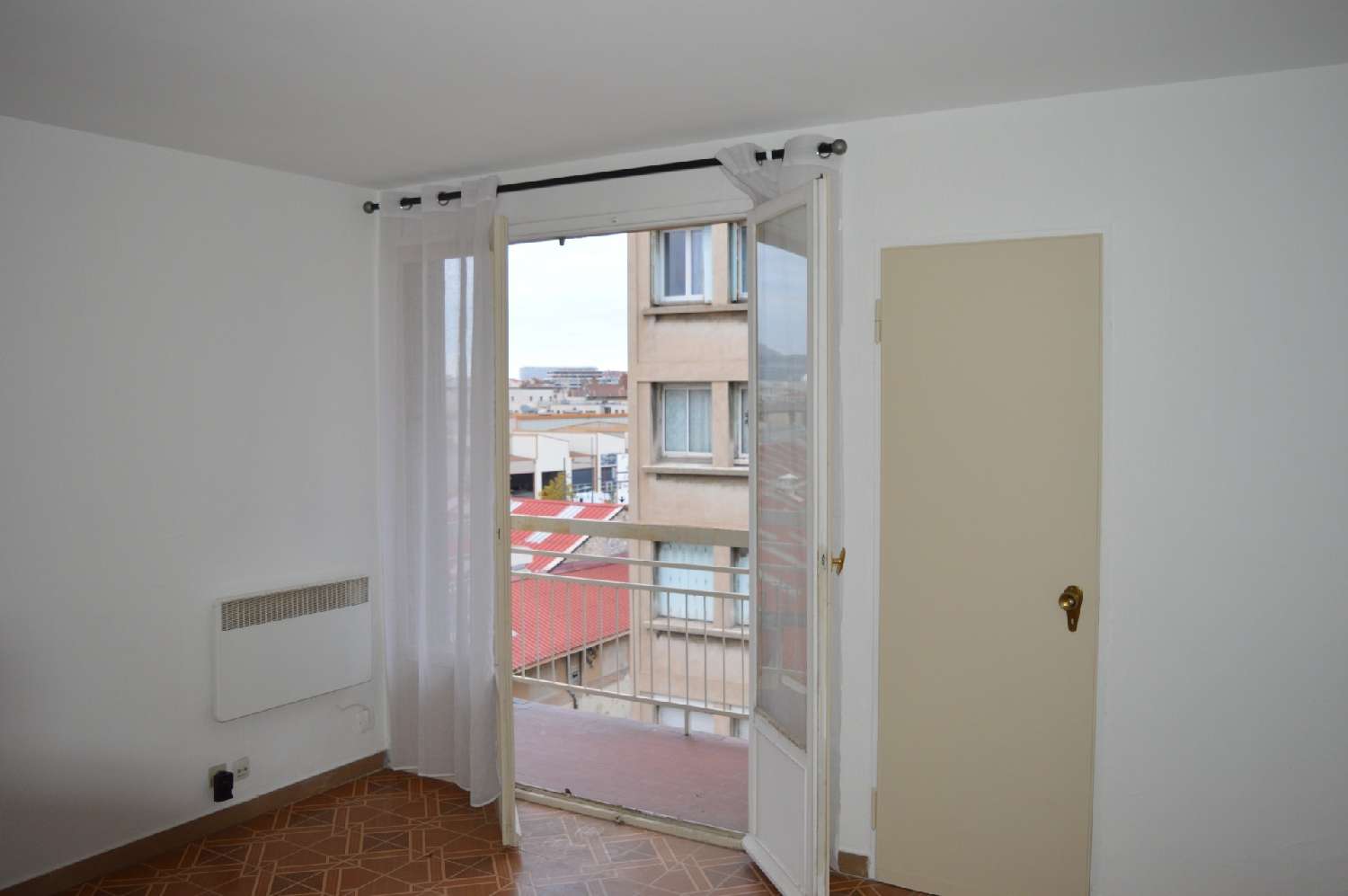  for sale apartment Marseille 10e Arrondissement Bouches-du-Rhône 3