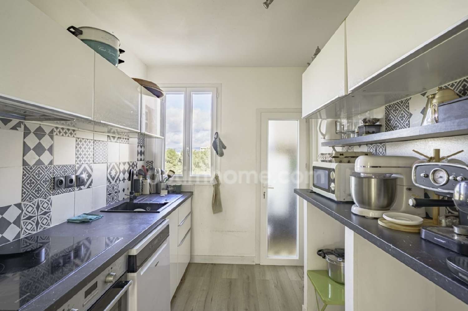 for sale apartment Marseille 10e Arrondissement Bouches-du-Rhône 4