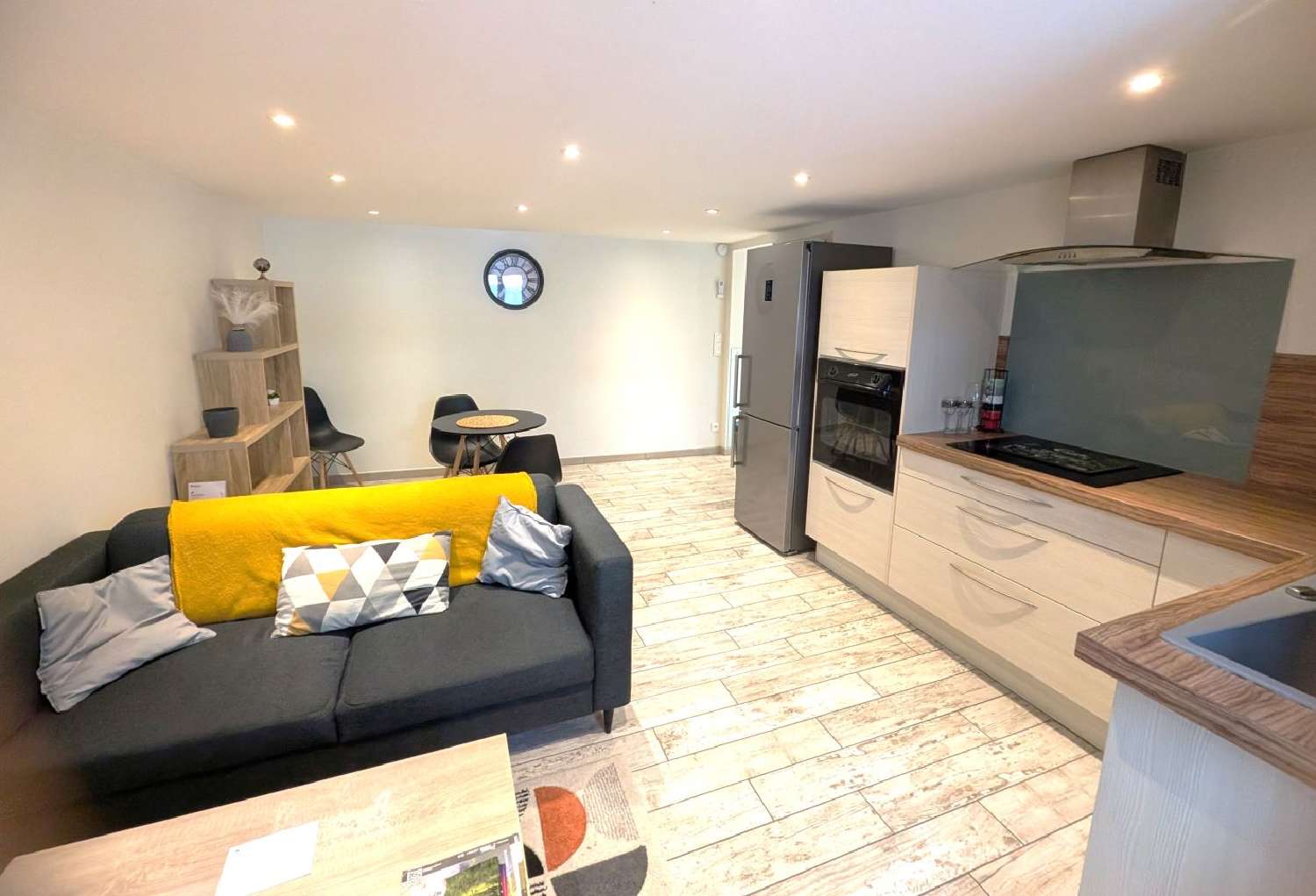 for sale apartment Roanne Loire 2