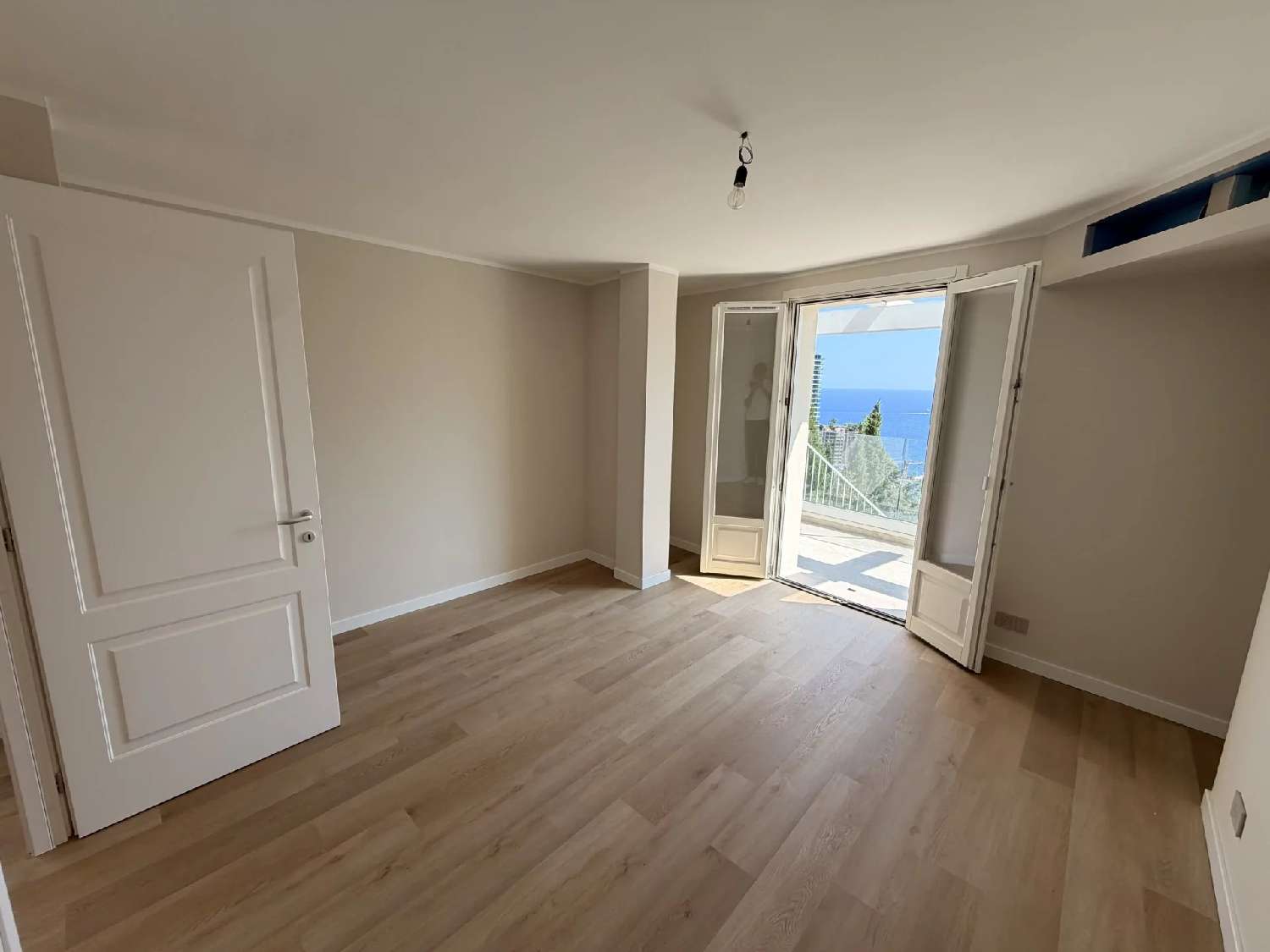 à vendre appartement Roquebrune-Cap-Martin Alpes-Maritimes 5