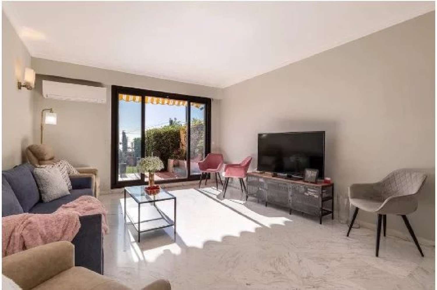 à vendre appartement Roquebrune-Cap-Martin Alpes-Maritimes 2
