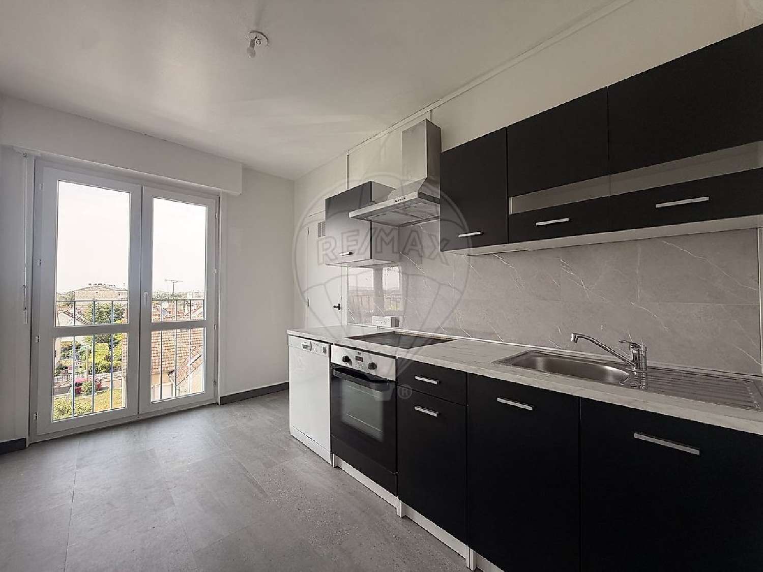  à vendre appartement Saint-André-les-Vergers Aube 5