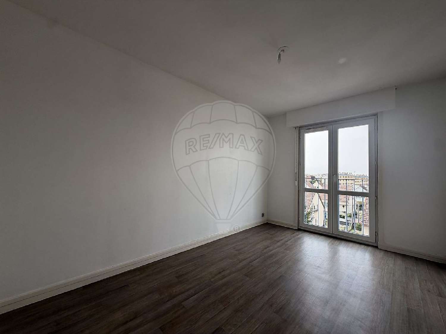  à vendre appartement Saint-André-les-Vergers Aube 7