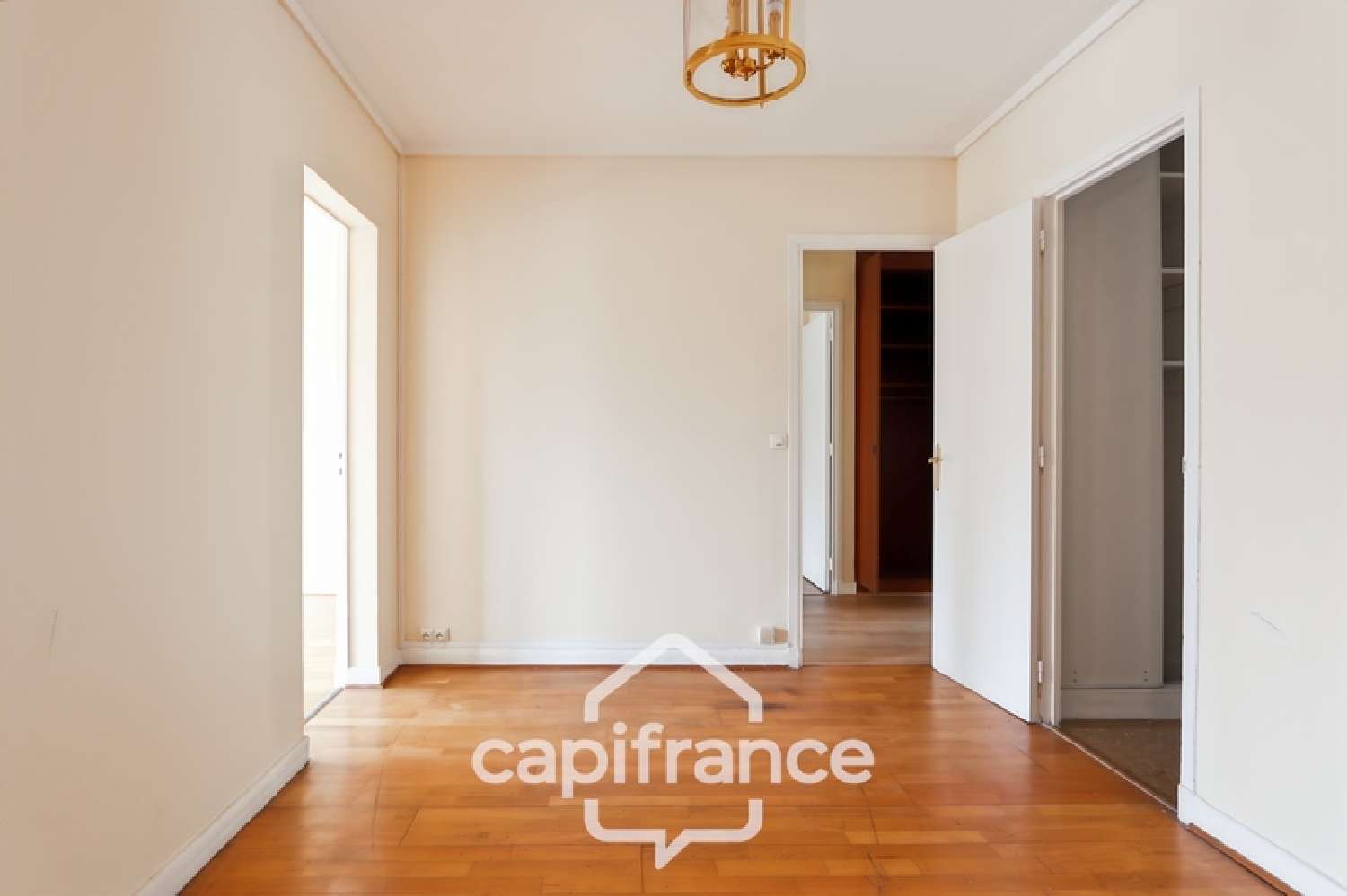  à vendre appartement Saint-Cloud Hauts-de-Seine 8