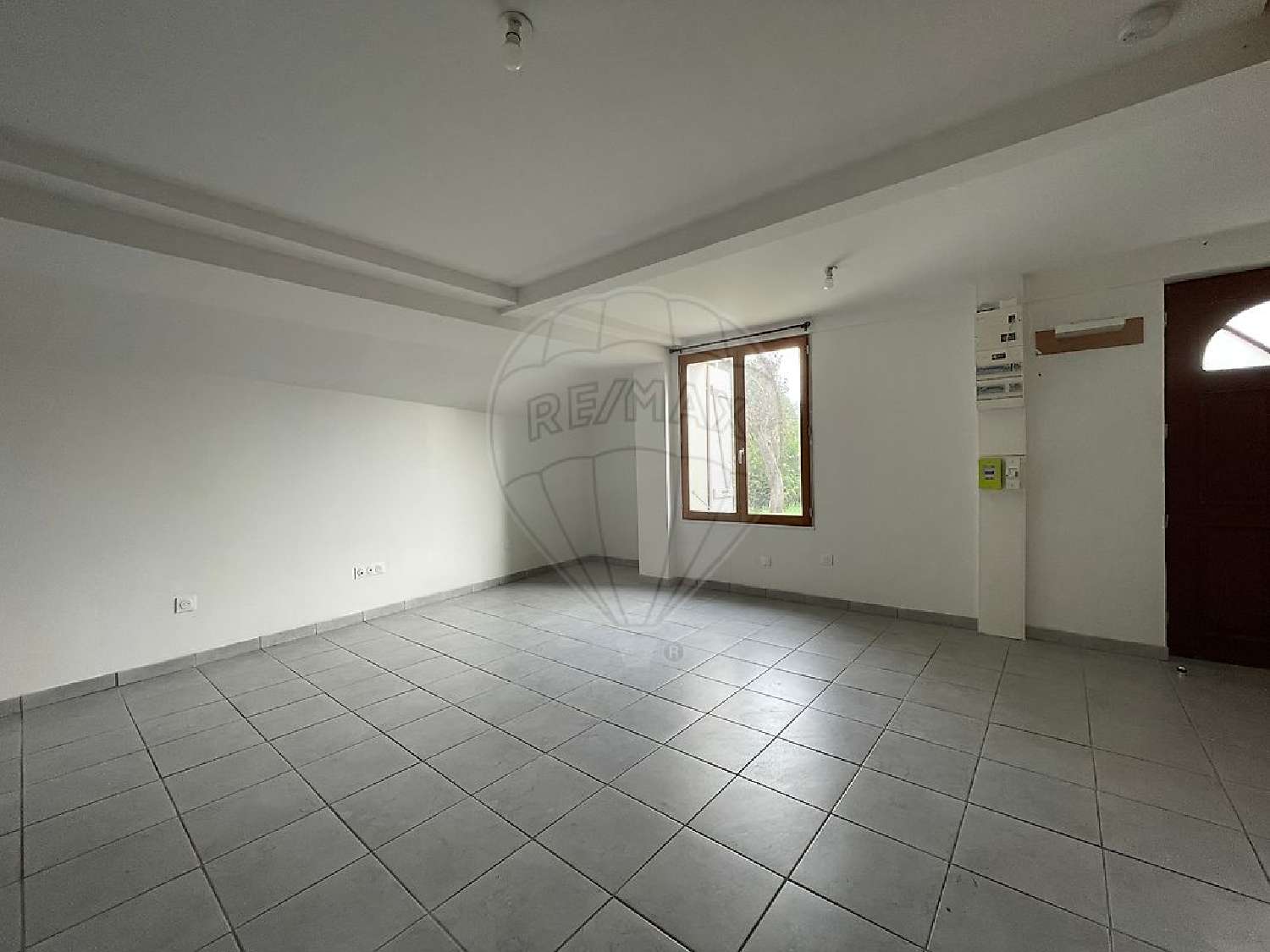 for sale apartment Saint-Julien-les-Villas Aube 3