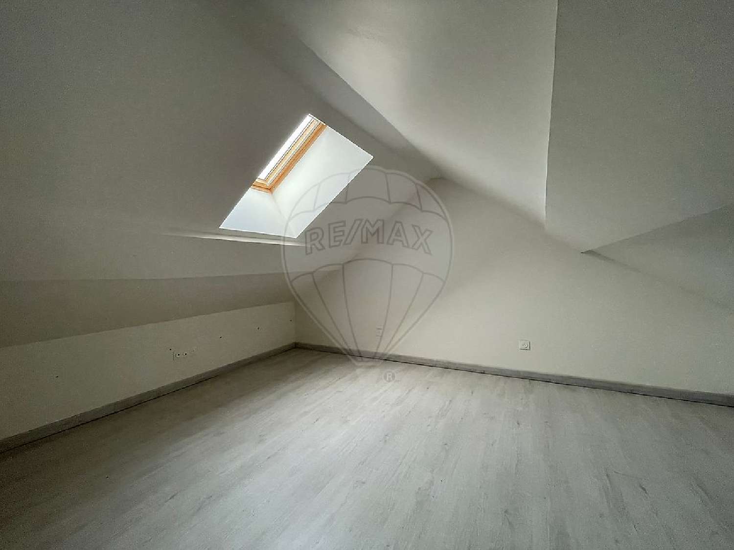 for sale apartment Saint-Julien-les-Villas Aube 8