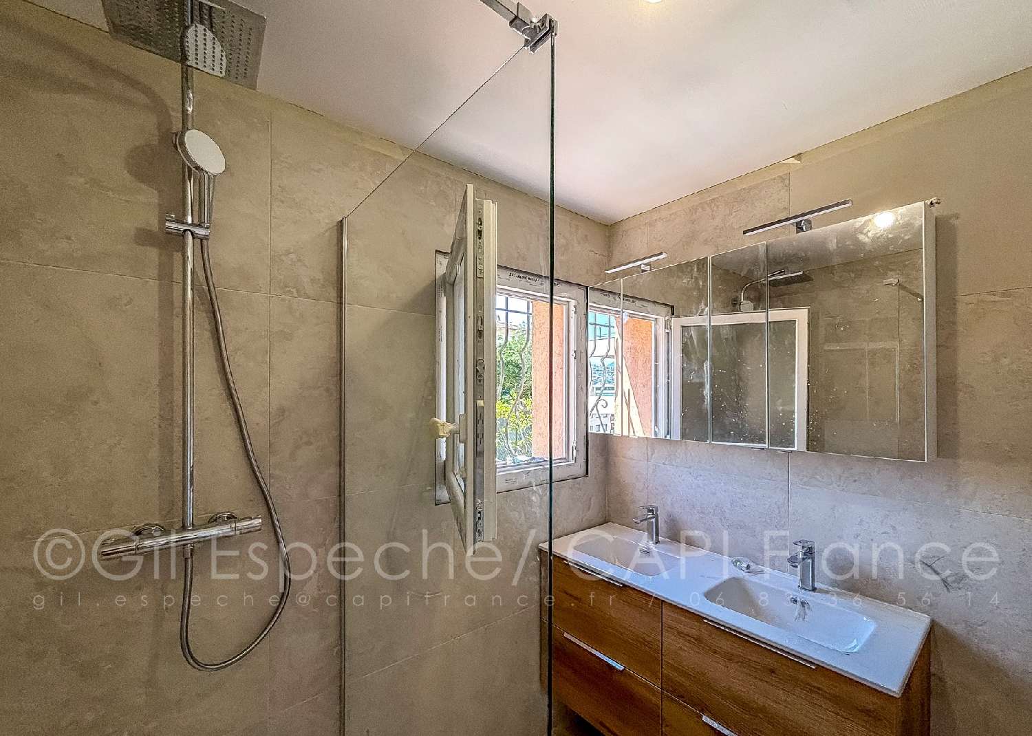 à vendre appartement Saint-Laurent-du-Var Alpes-Maritimes 5