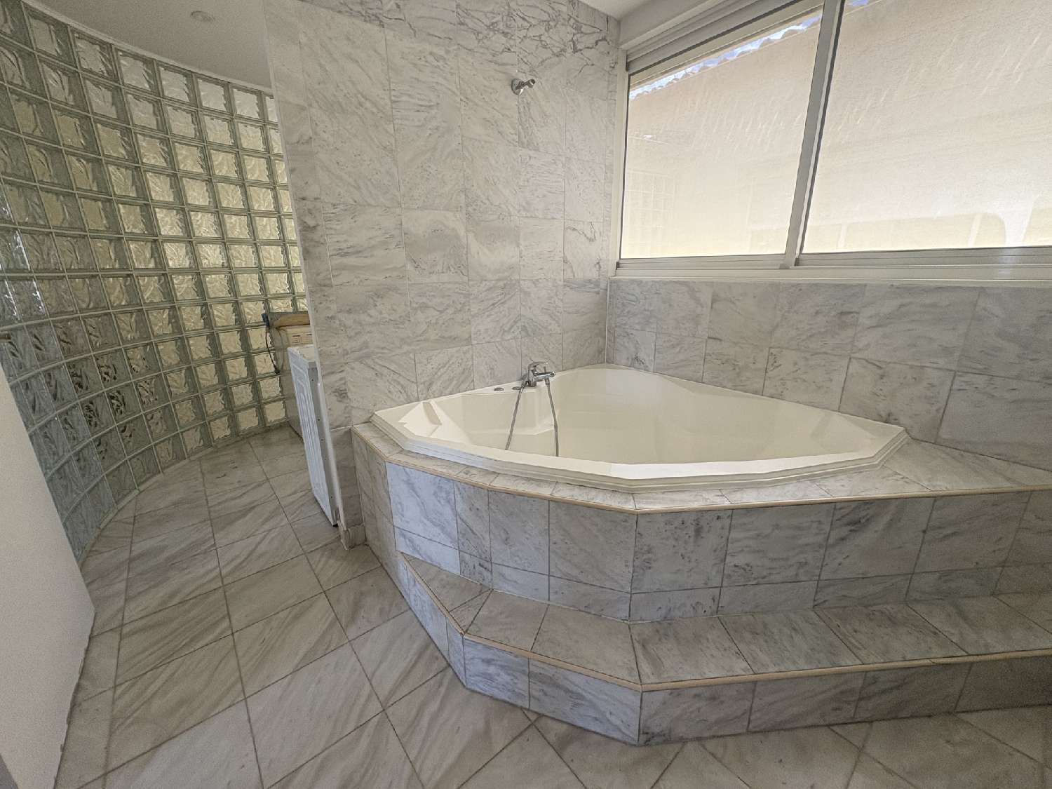 for sale apartment Sète Hérault 8