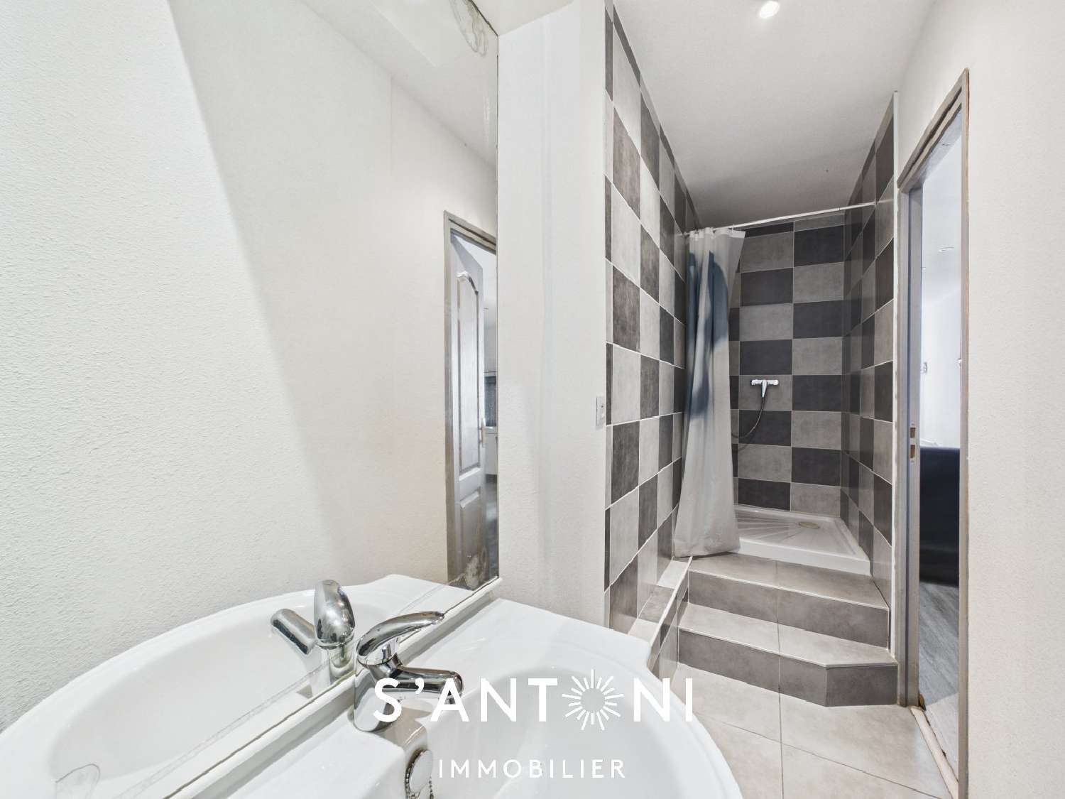 à vendre appartement Sète Hérault 5