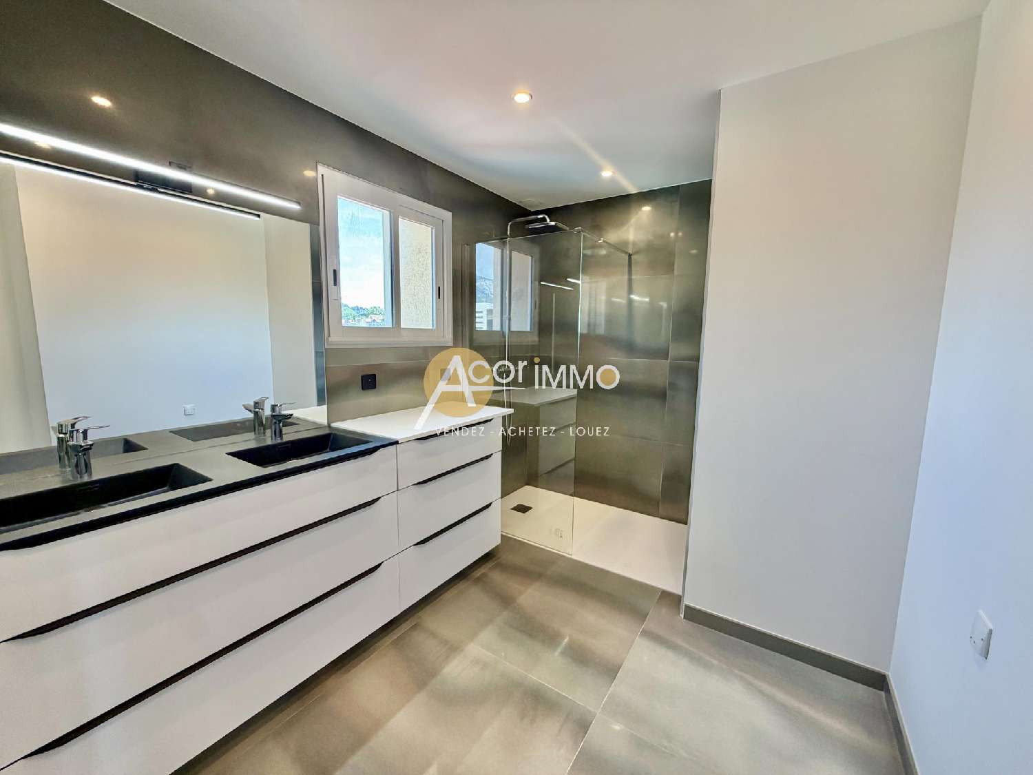 for sale apartment Toulon Var 8