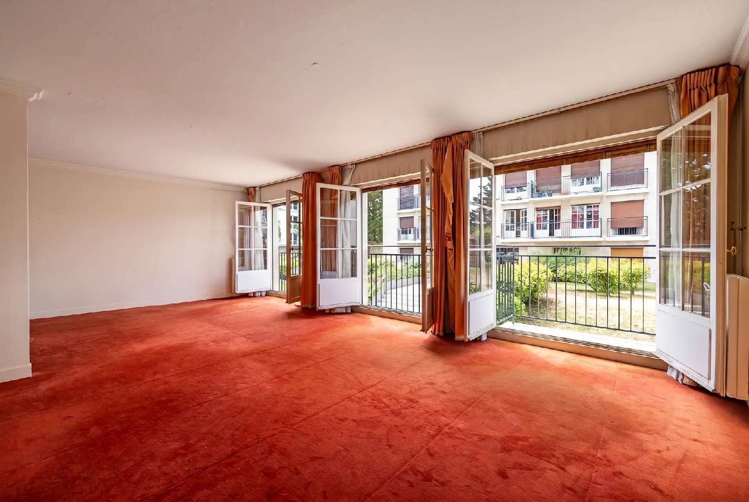 for sale apartment Versailles Yvelines 3