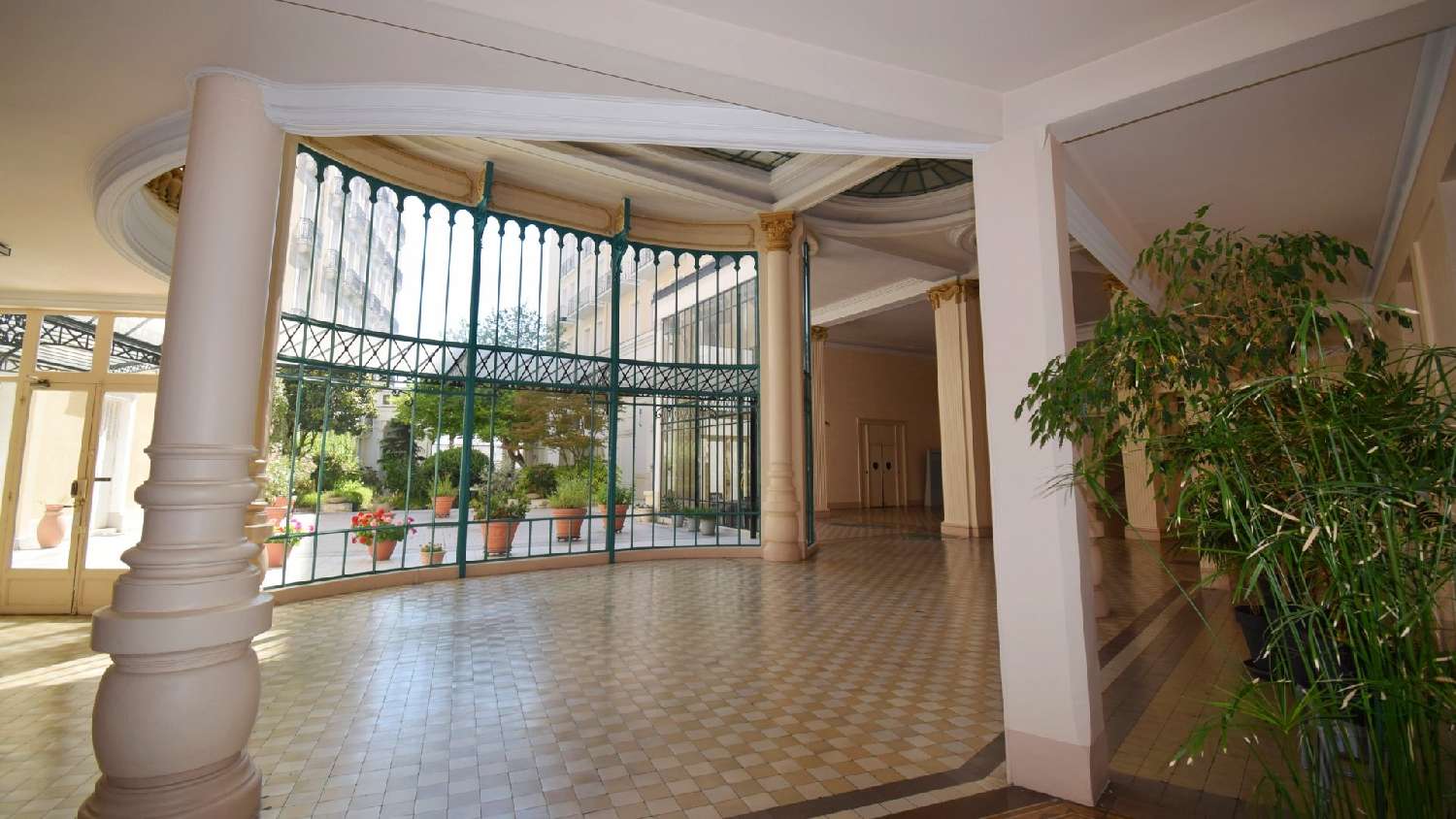 te koop appartement Vichy Allier 1