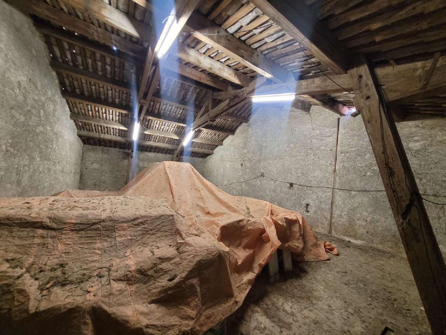 te koop schuur Quarante Hérault 6