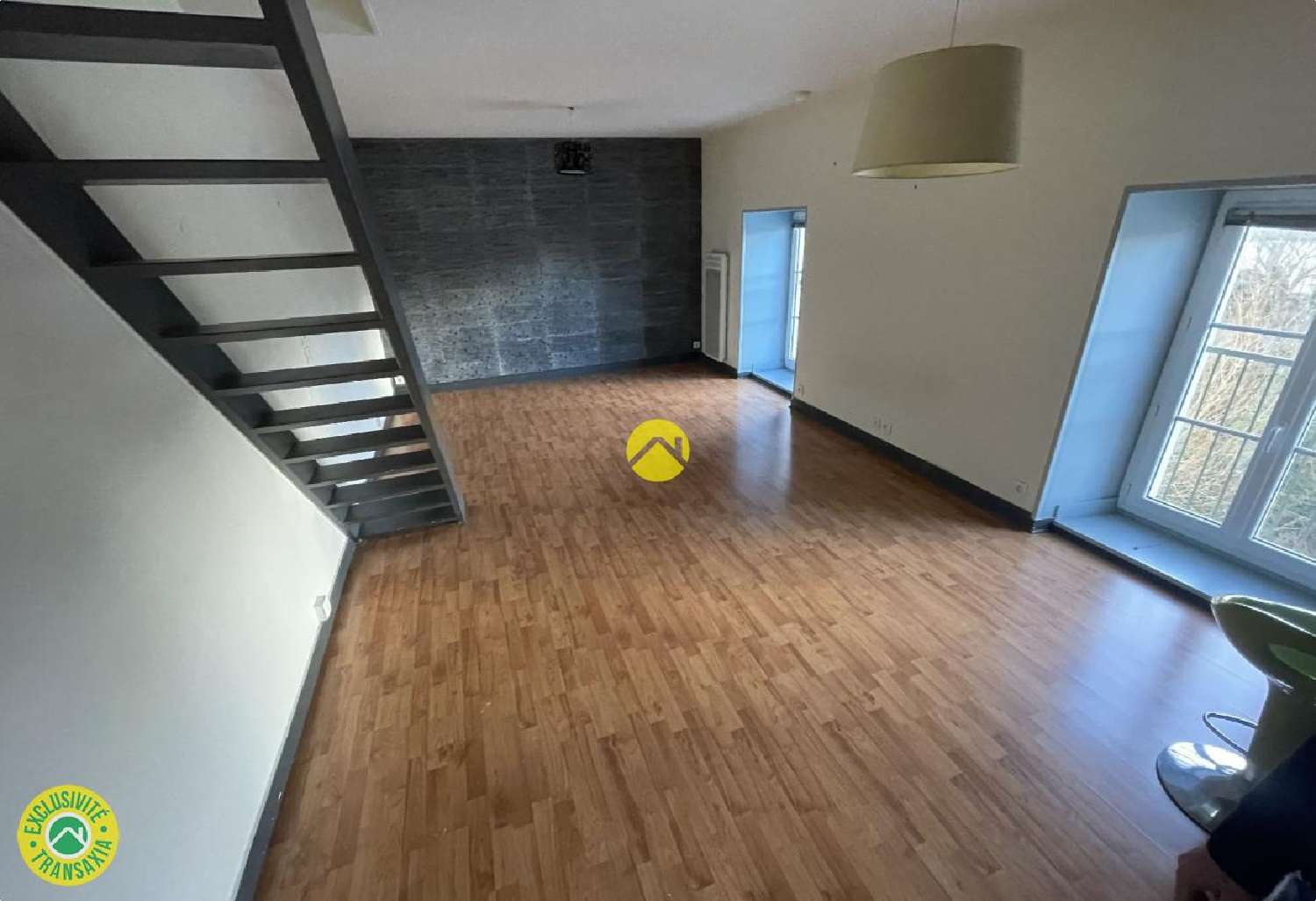 à vendre batiment Bourges Cher 5