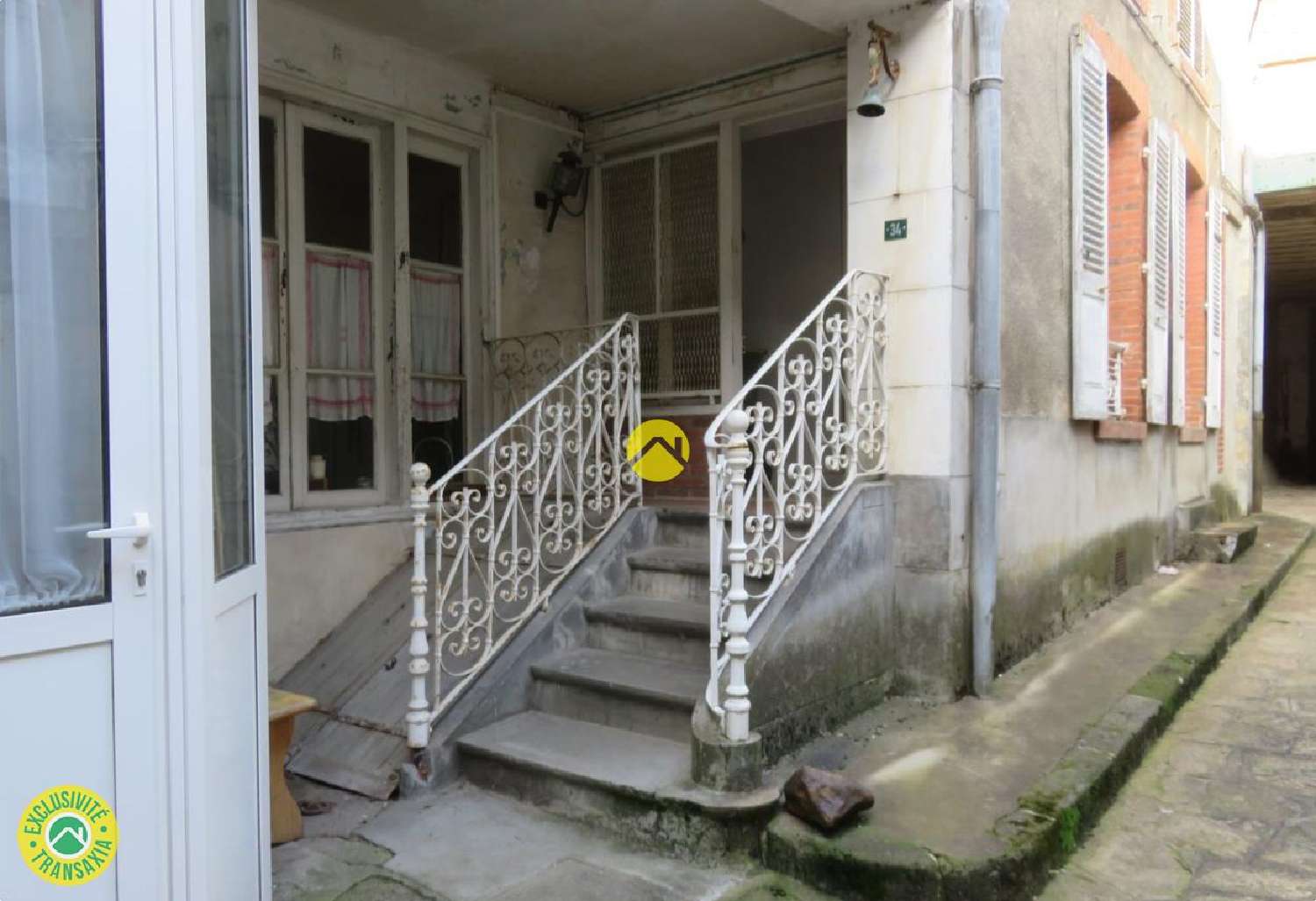  for sale building Dun-le-Palestel Creuse 8