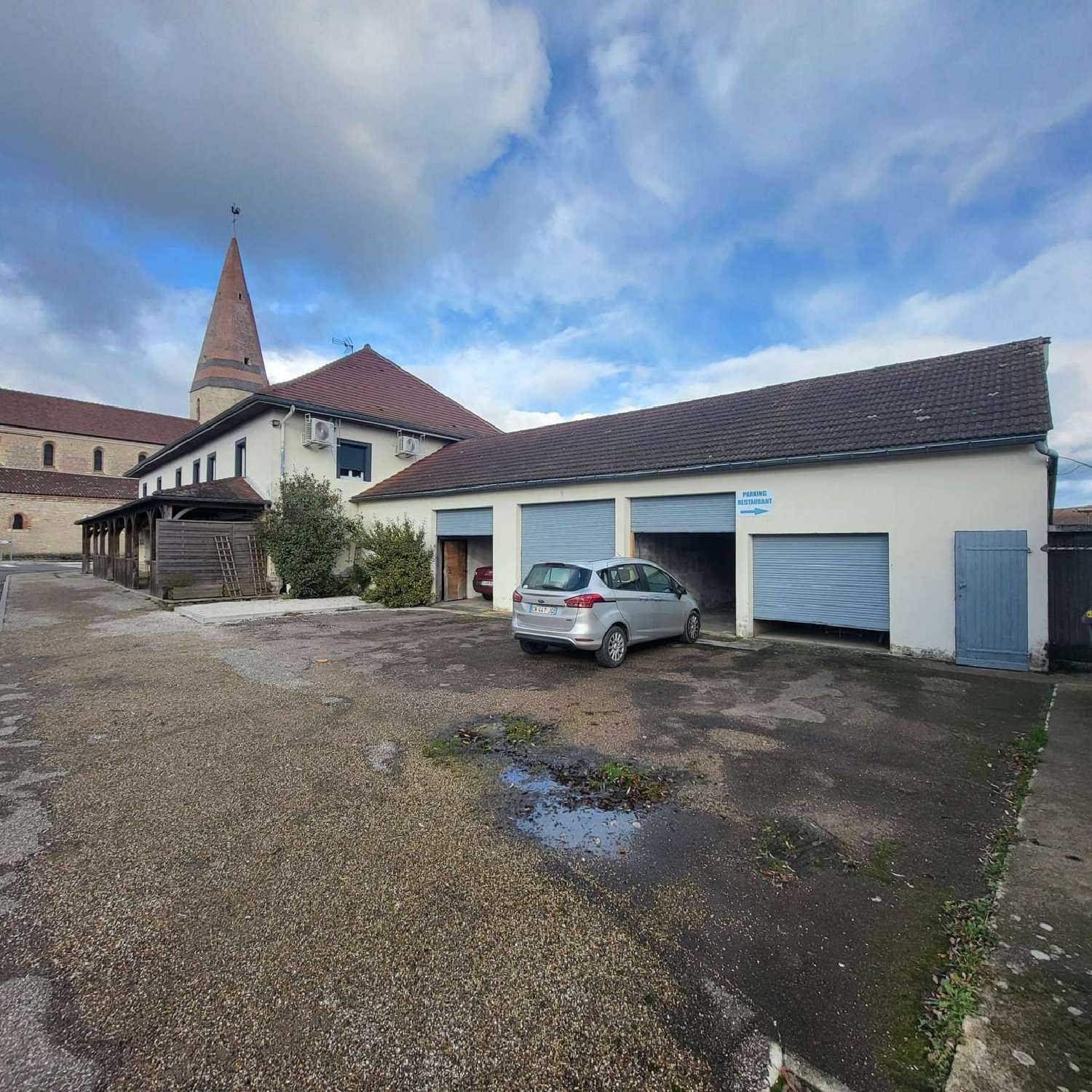 for sale building Lux Saône-et-Loire 4
