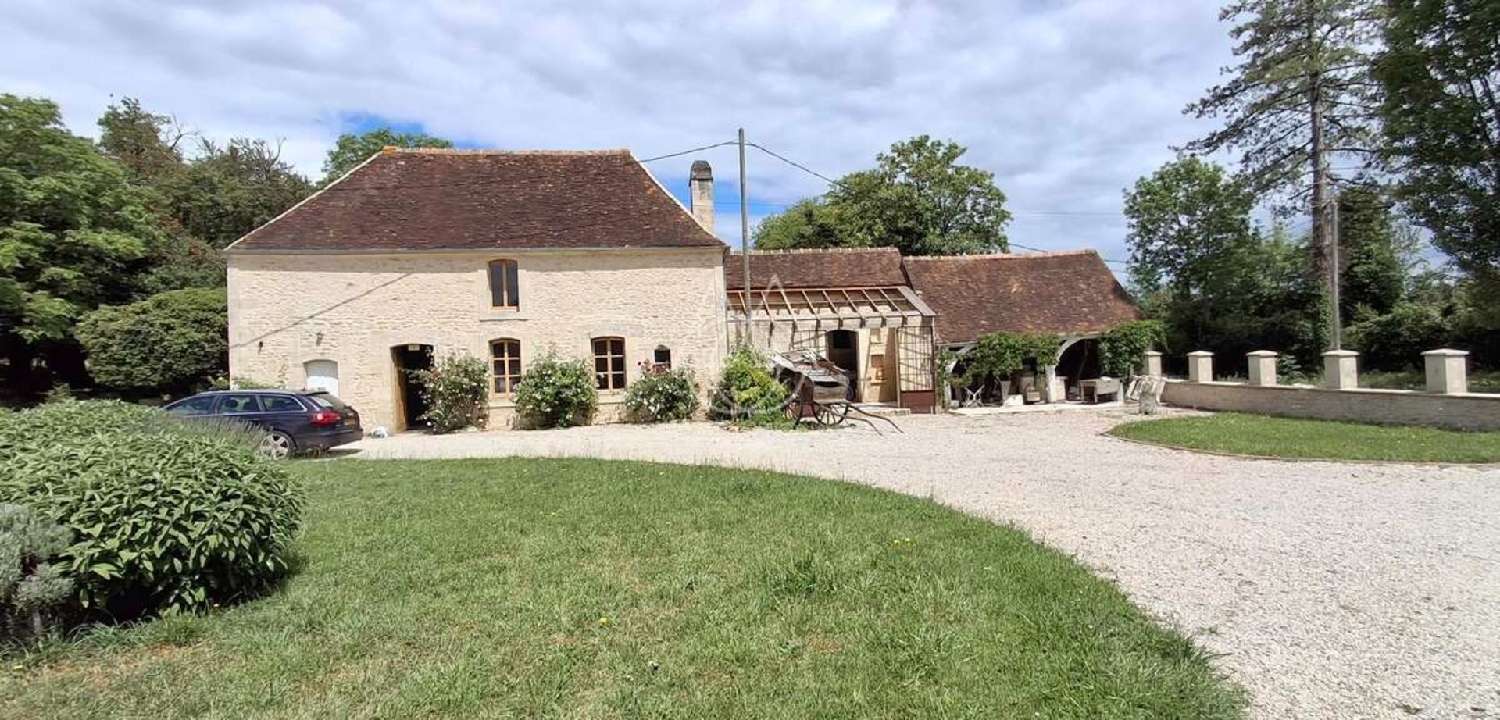  te koop kasteel Argentan Orne 3