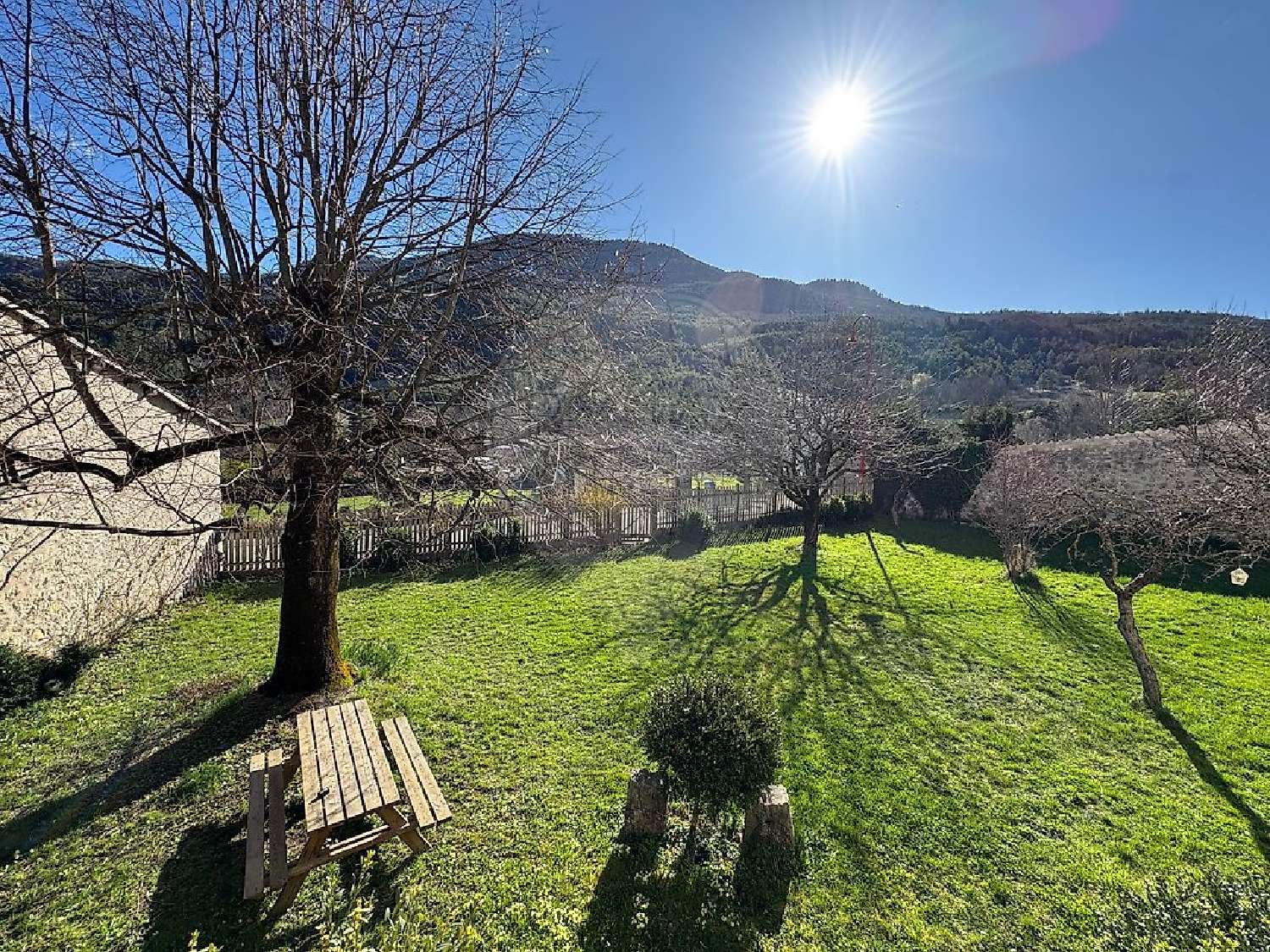 à vendre château La Beaume Hautes-Alpes 4