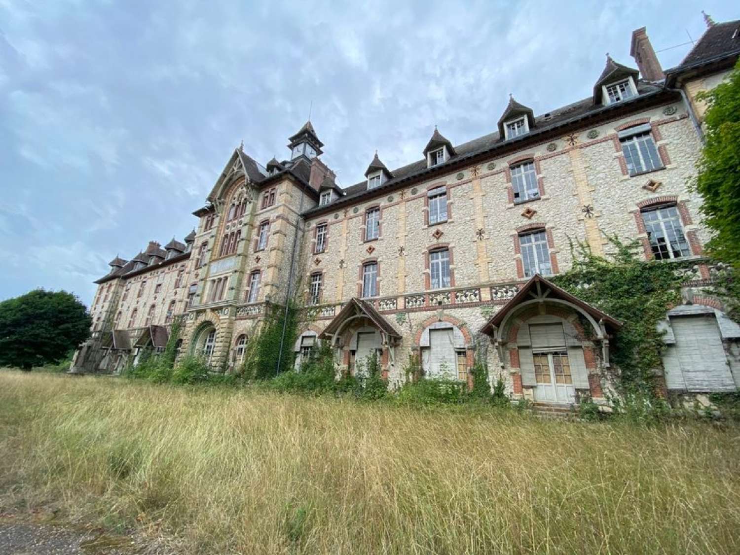 à vendre château Tours Indre-et-Loire 2