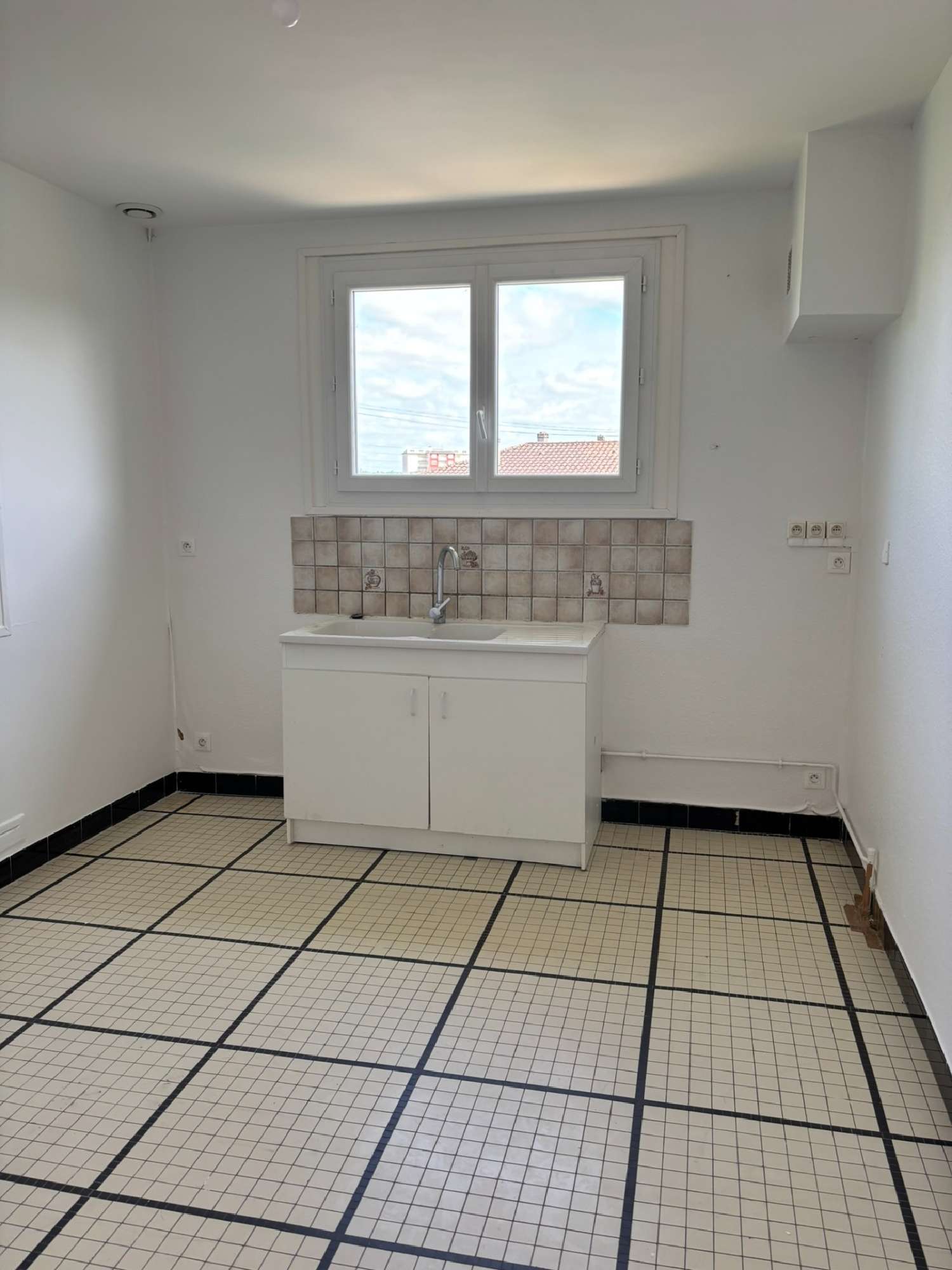 for sale city house Bergerac Dordogne 5