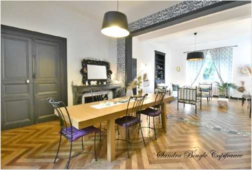 Laval Mayenne Stadthaus Bild 7392595