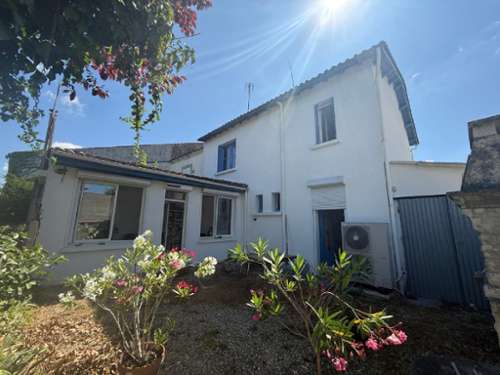 Matha Charente-Maritime Stadthaus Bild 7385825