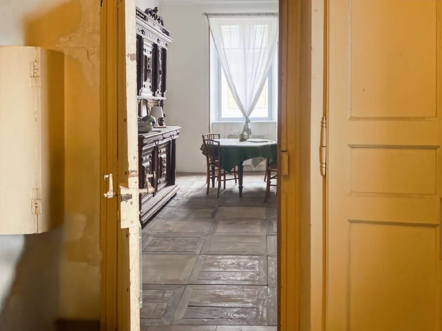  te koop stadshuis Mirande Gers 7