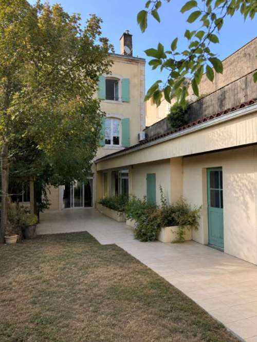Sainte-Livrade-sur-Lot Lot-et-Garonne city house foto 7398931