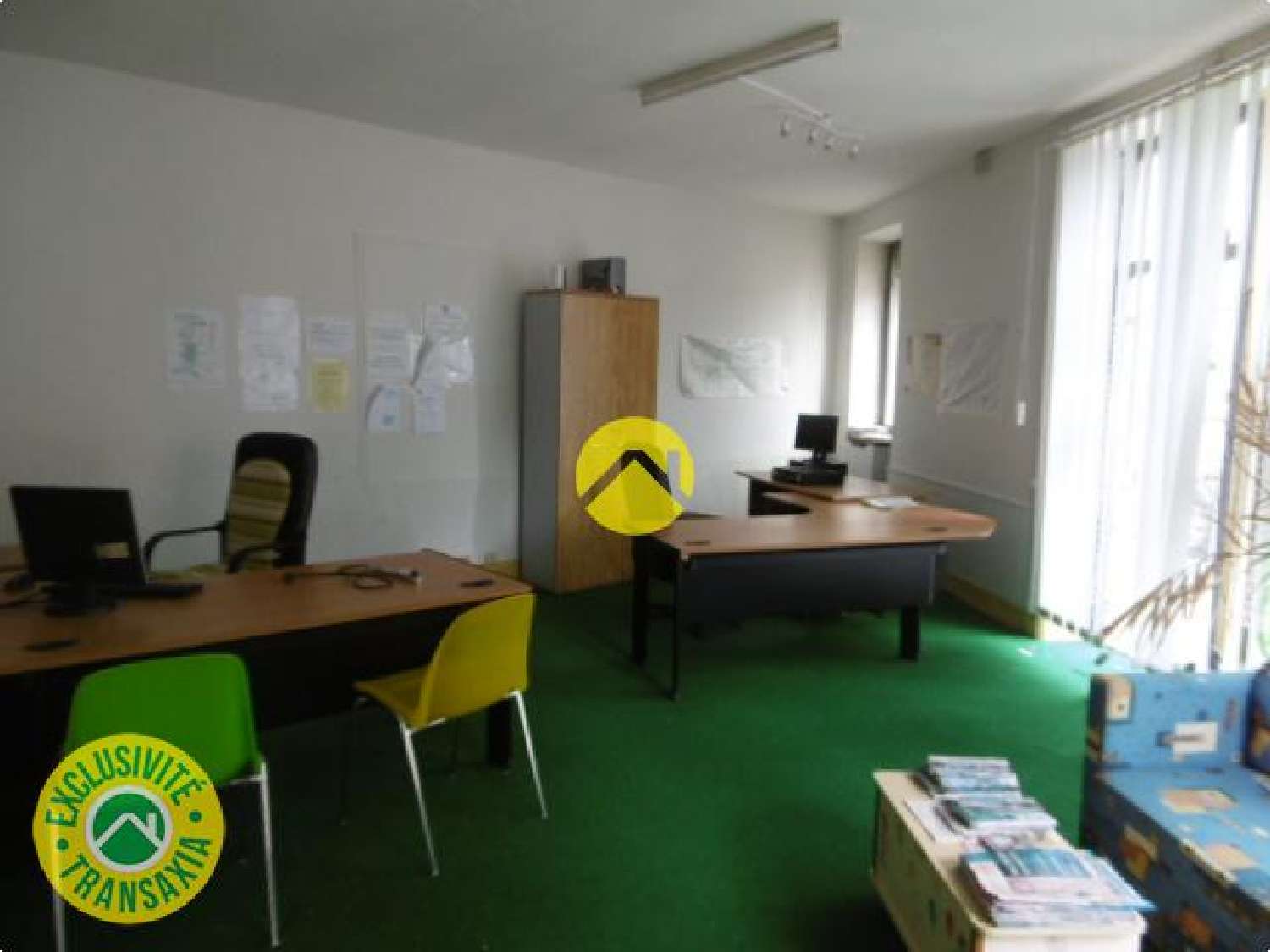 à vendre commerce Bélâbre Indre 3