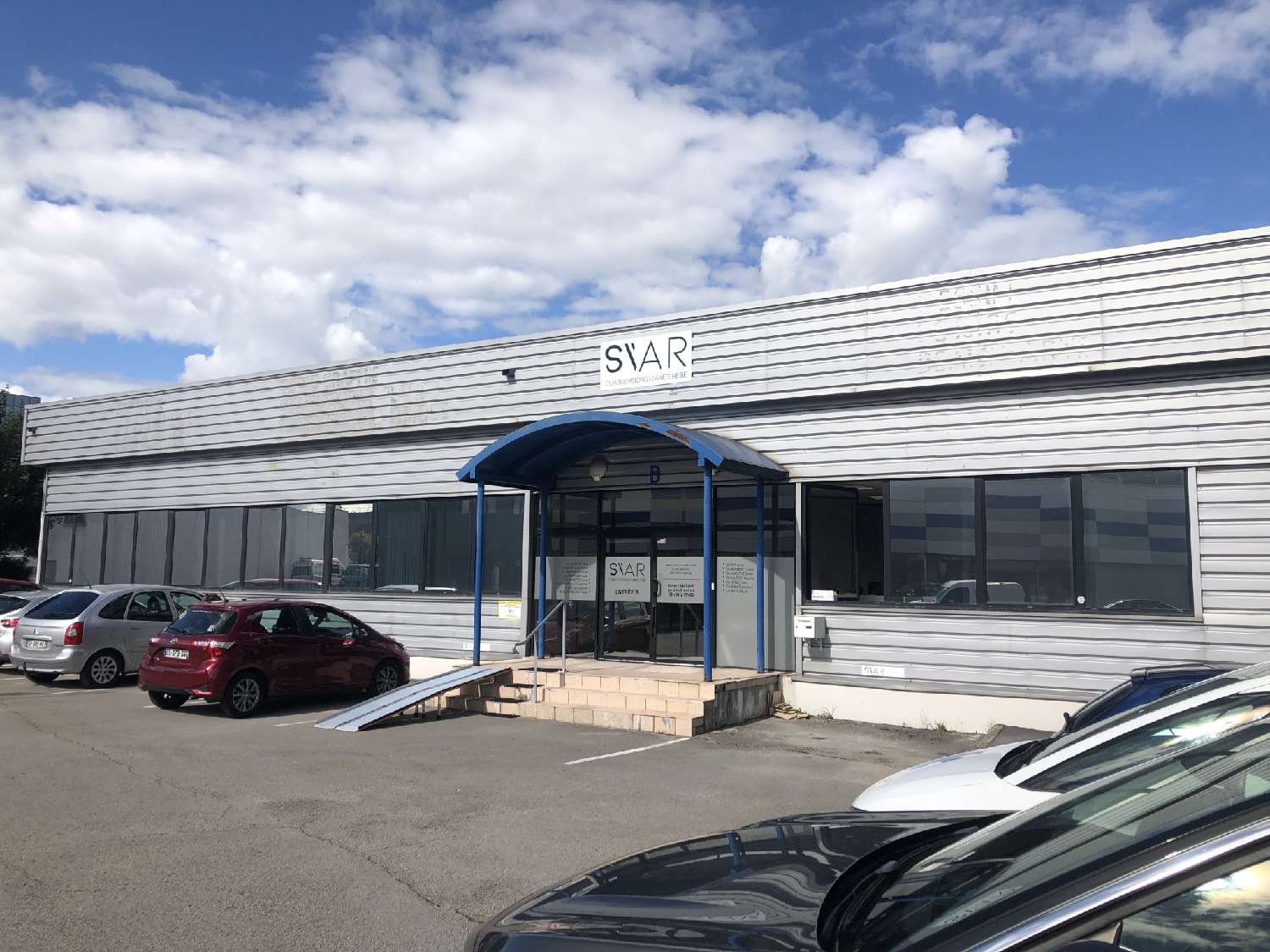  te koop bedrijfsruimte/ kantoor Besançon Doubs 2