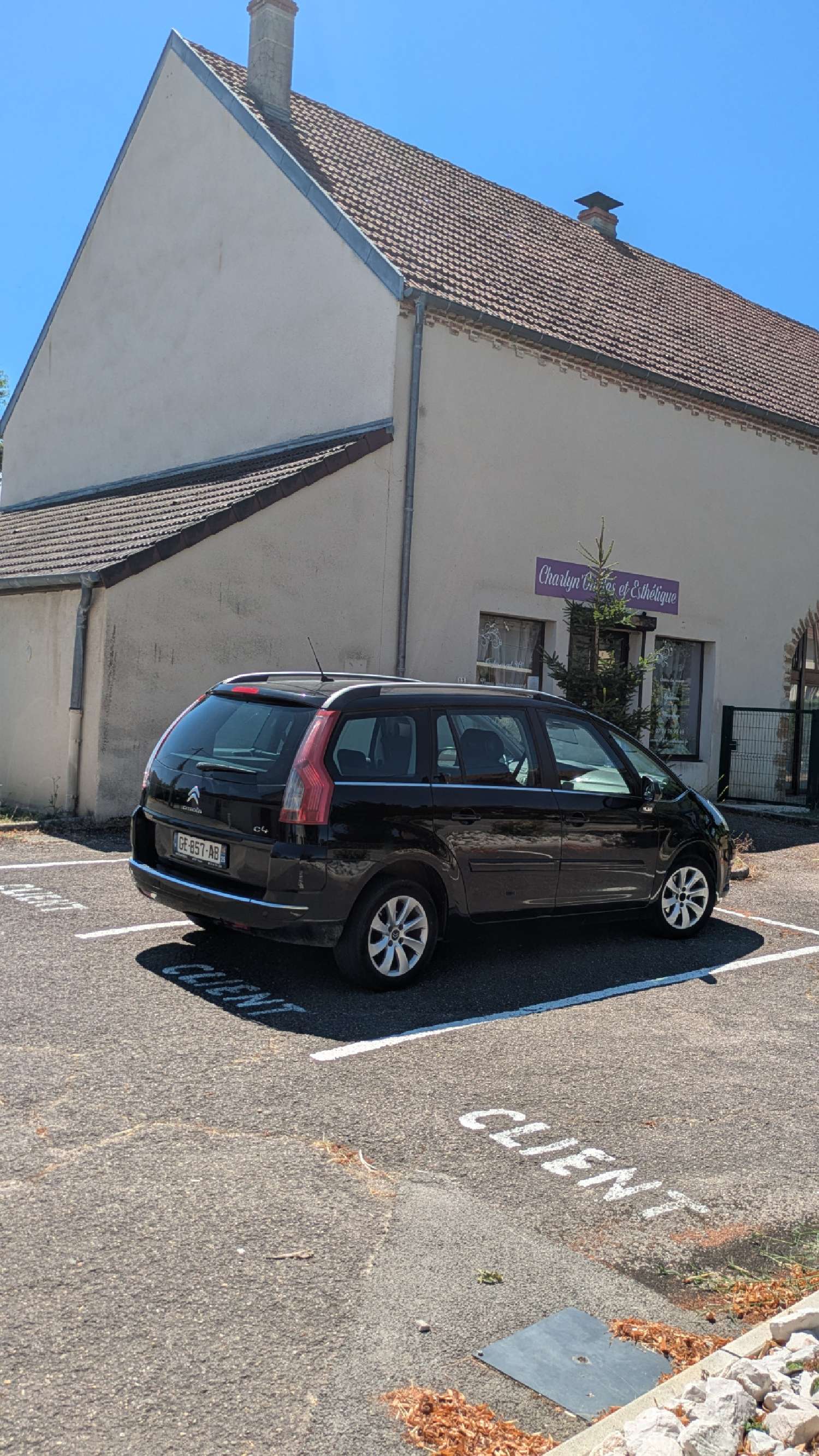 for sale commercial Chaumergy Jura 7