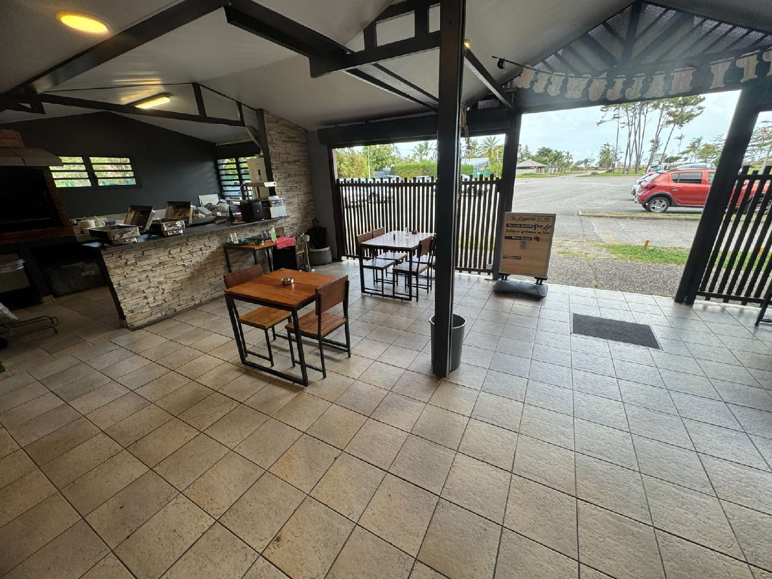 te koop bedrijfsruimte/ kantoor Kourou Guyane 4