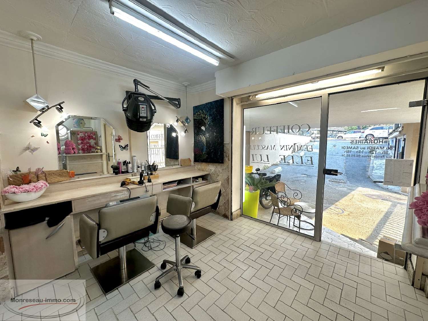 en venta local comercial Le Trayas Var 8