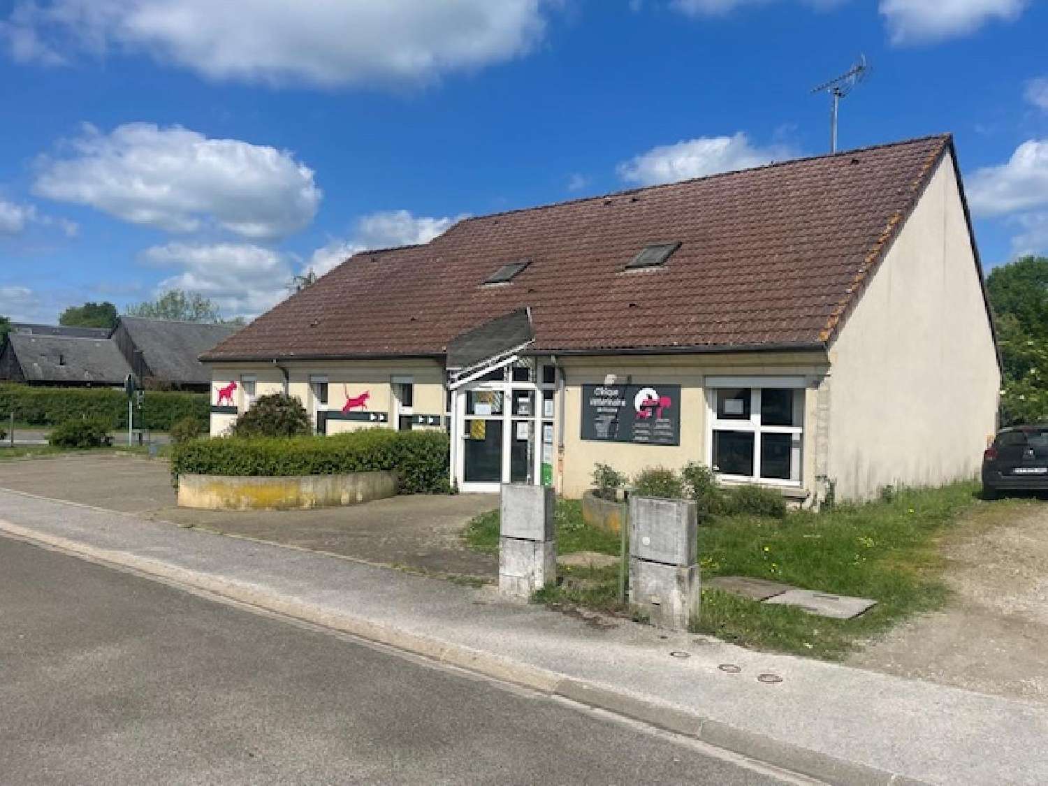  à vendre commerce Margon Eure-et-Loir 1