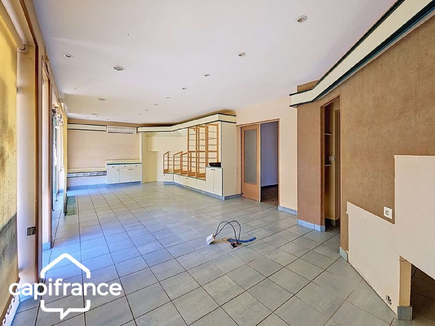 te koop bedrijfsruimte/ kantoor Thouars Deux-Sèvres 8