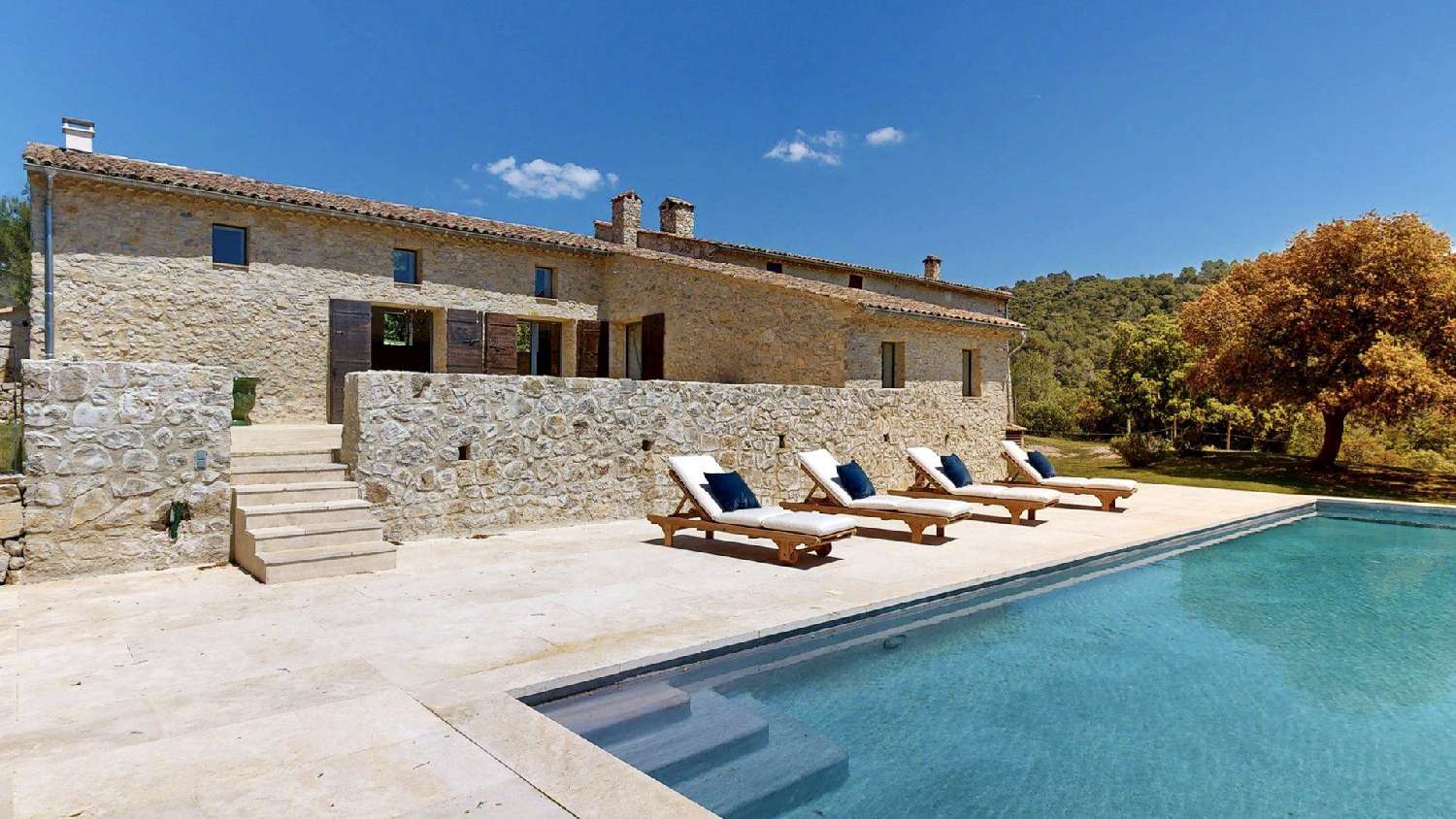 te koop landgoed Beaumont-de-Pertuis Vaucluse 2