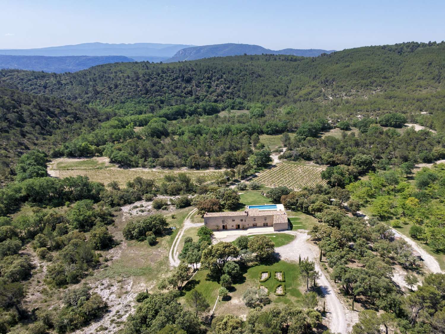 te koop landgoed Beaumont-de-Pertuis Vaucluse 3