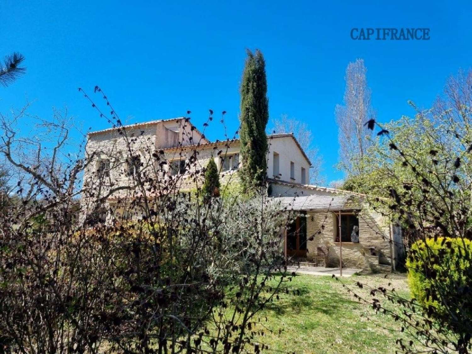 te koop landgoed Forcalquier Alpes-de-Haute-Provence 3
