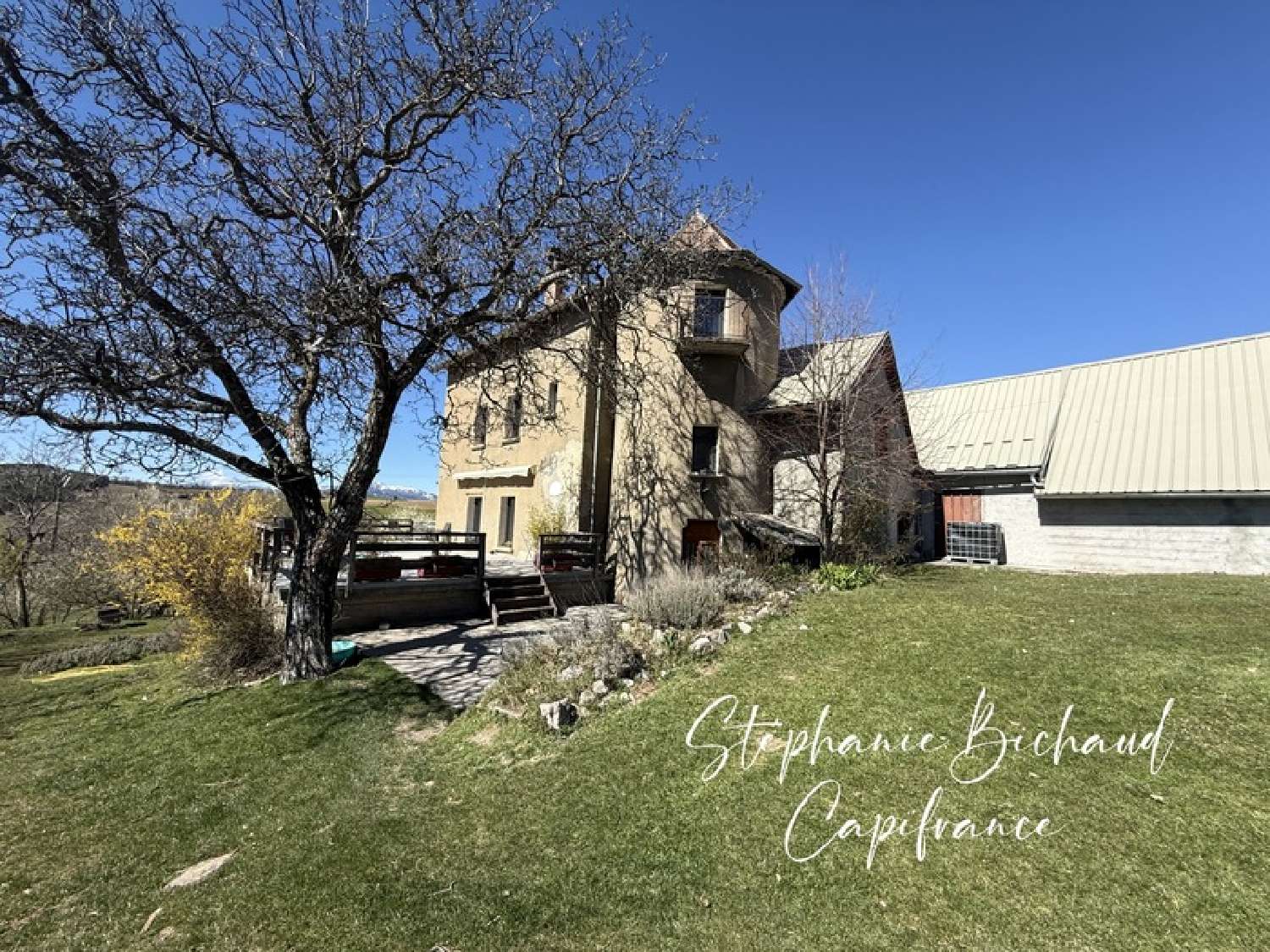à vendre propriété Jarjayes Hautes-Alpes 8