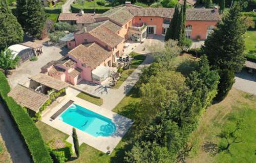 Loriol-du-Comtat Vaucluse landgoed foto 7388725