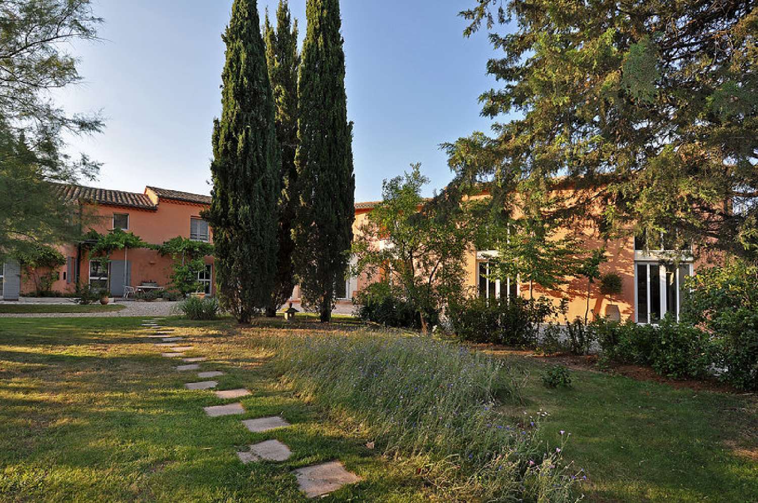 te koop landgoed Loriol-du-Comtat Vaucluse 3