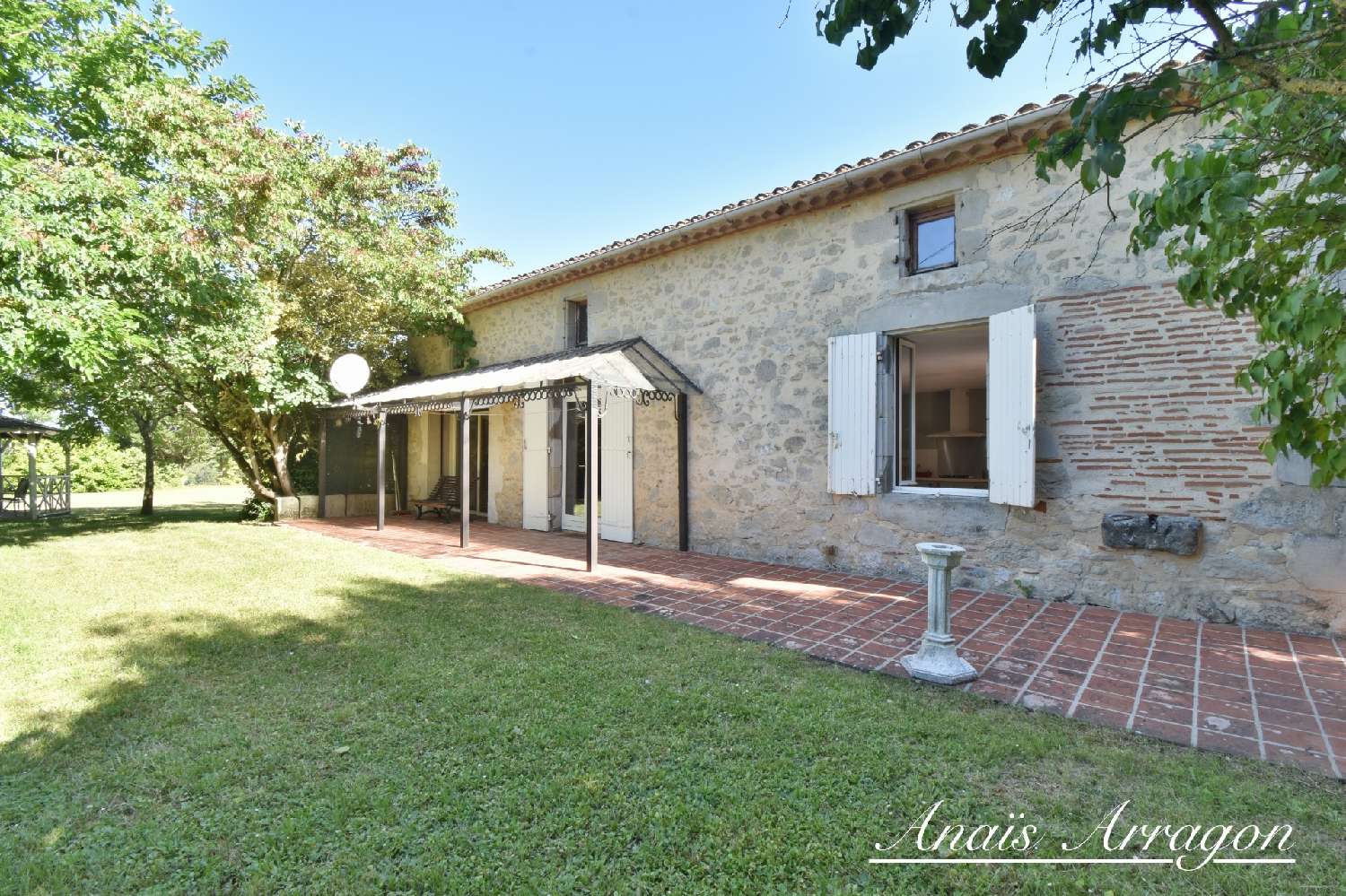  for sale estate Pailloles Lot-et-Garonne 2
