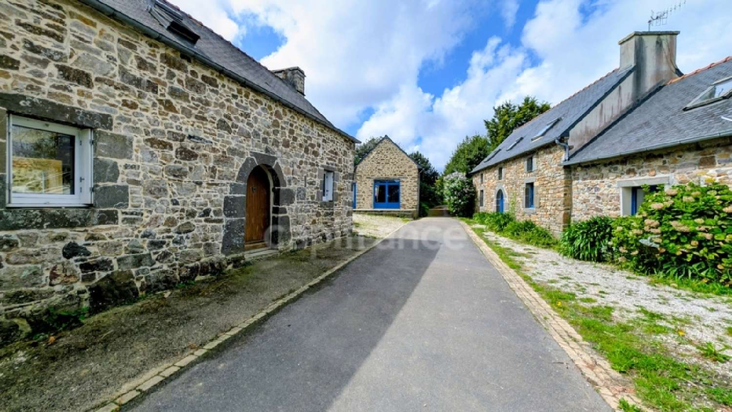 à vendre propriété Rosnoën Finistère 2