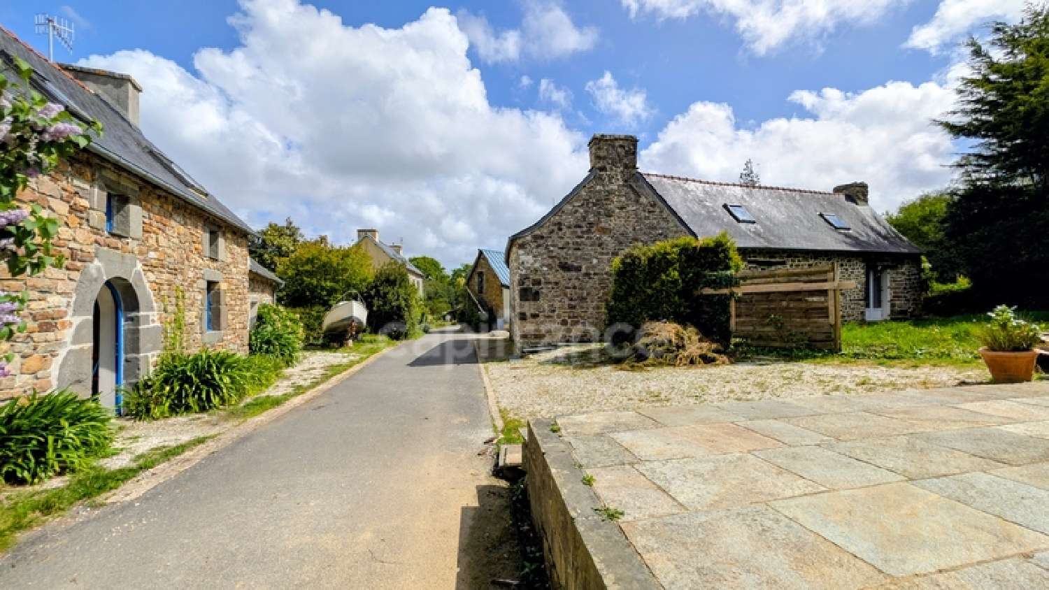 à vendre propriété Rosnoën Finistère 3