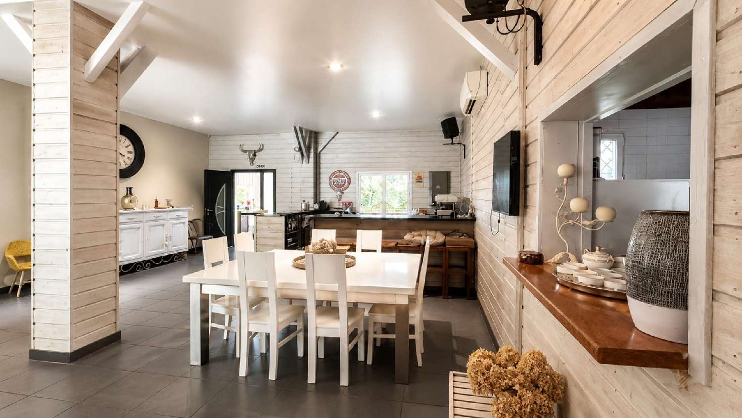 for sale estate Saint-Jean-d'Illac Gironde 2